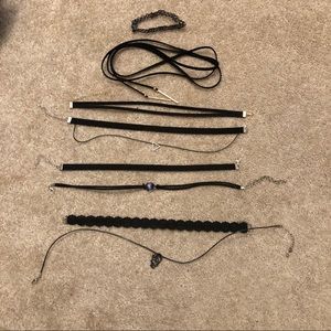 8 Black Chokers